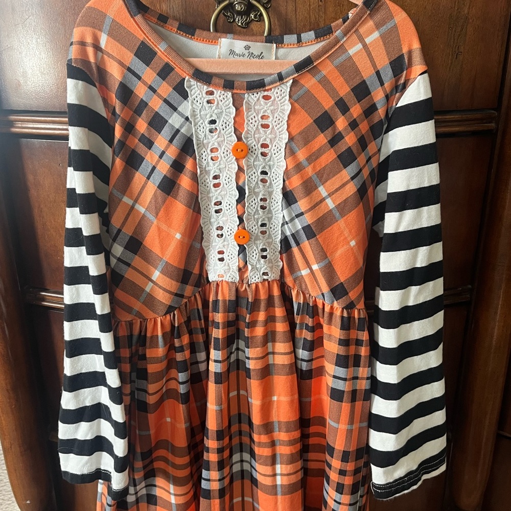 Marie Nicole Dress size XXXL (7 years)